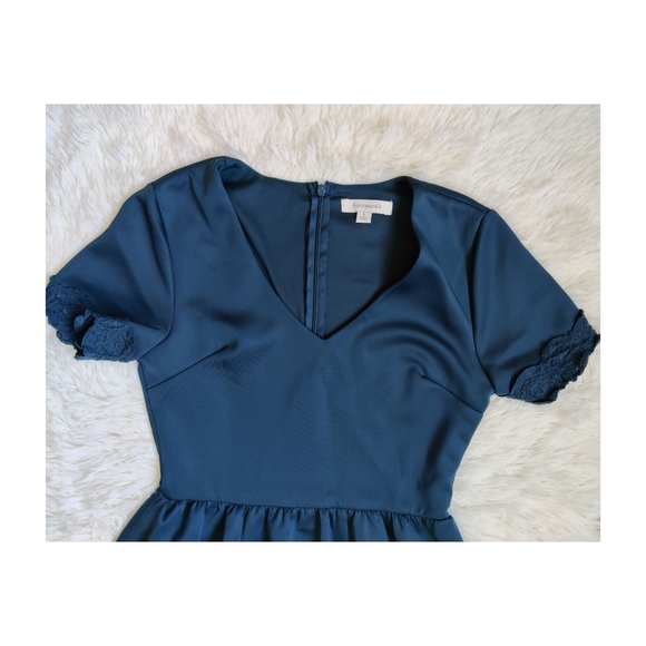 Francesca's Green Dress♡ - Picture 3 of 8